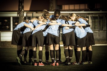 Bild 3972 - B-Juniorinnen SV Henstedt-Ulzburg - MTSV Olympia Neum�nster : Ergebnis: 0:4
